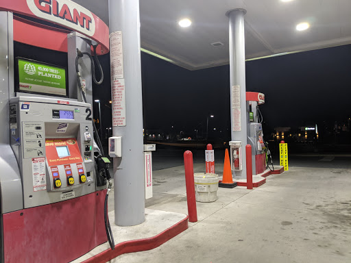 Gas Station «GIANT To Go», reviews and photos, 300 Centerville Rd, Lancaster, PA 17601, USA