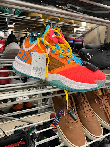 Clothing Store «Burlington Coat Factory», reviews and photos, 350 Towne Center Cir, Sanford, FL 32771, USA