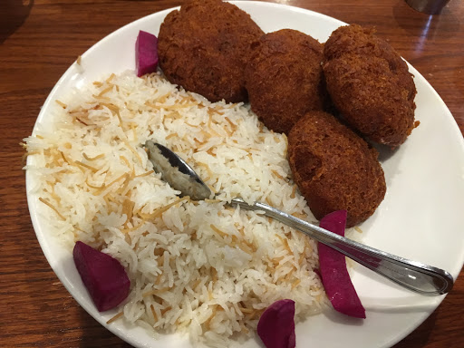 Mediterranean Restaurant «Sahara Mediterranean Grill - Hall Road», reviews and photos, 45199 Market St, Shelby Charter Township, MI 48315, USA