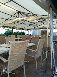 Atmosphère du Restaurant Terrasse de l'abbaye à Paimpont - n°3