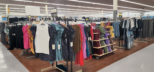 Discount Store «Walmart», reviews and photos, 13020 Riverdale Dr NW, Coon Rapids, MN 55448, USA