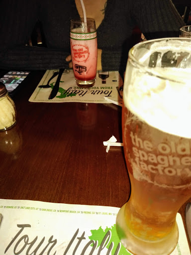 Shopping Mall «Cincinnati Mall», reviews and photos, 600 Cincinnati Mills Dr, Cincinnati, OH 45240, USA