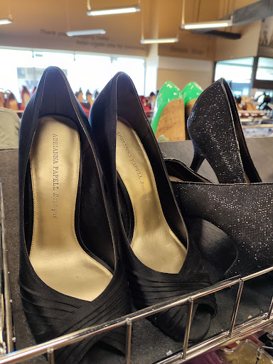 Thrift Store «Goodwill Dearborn Store», reviews and photos