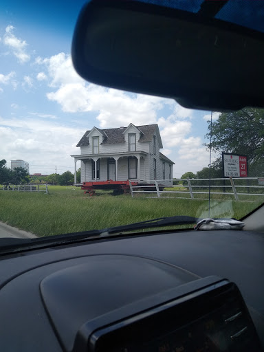 Car Wash «Carmel Car Wash», reviews and photos, 1400 E Campbell Rd, Richardson, TX 75081, USA