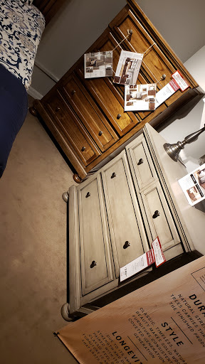 Furniture Store «WG&R Furniture», reviews and photos, 1600 S Koeller St, Oshkosh, WI 54902, USA