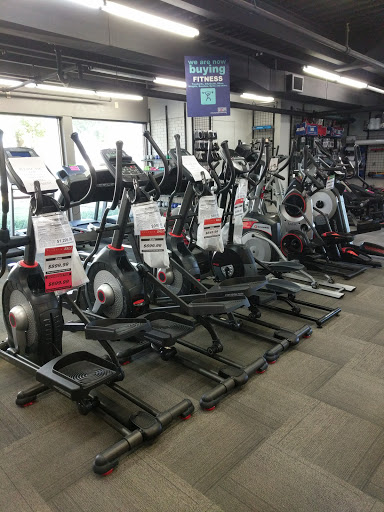 Sporting Goods Store «Play It Again Sports - Florida», reviews and photos, 2211 Florida Ave S, Lakeland, FL 33803, USA