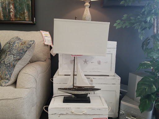 Mattress Store «Delta Mattress & Sofa Outlet Store», reviews and photos, 705 4th St, Eureka, CA 95501, USA