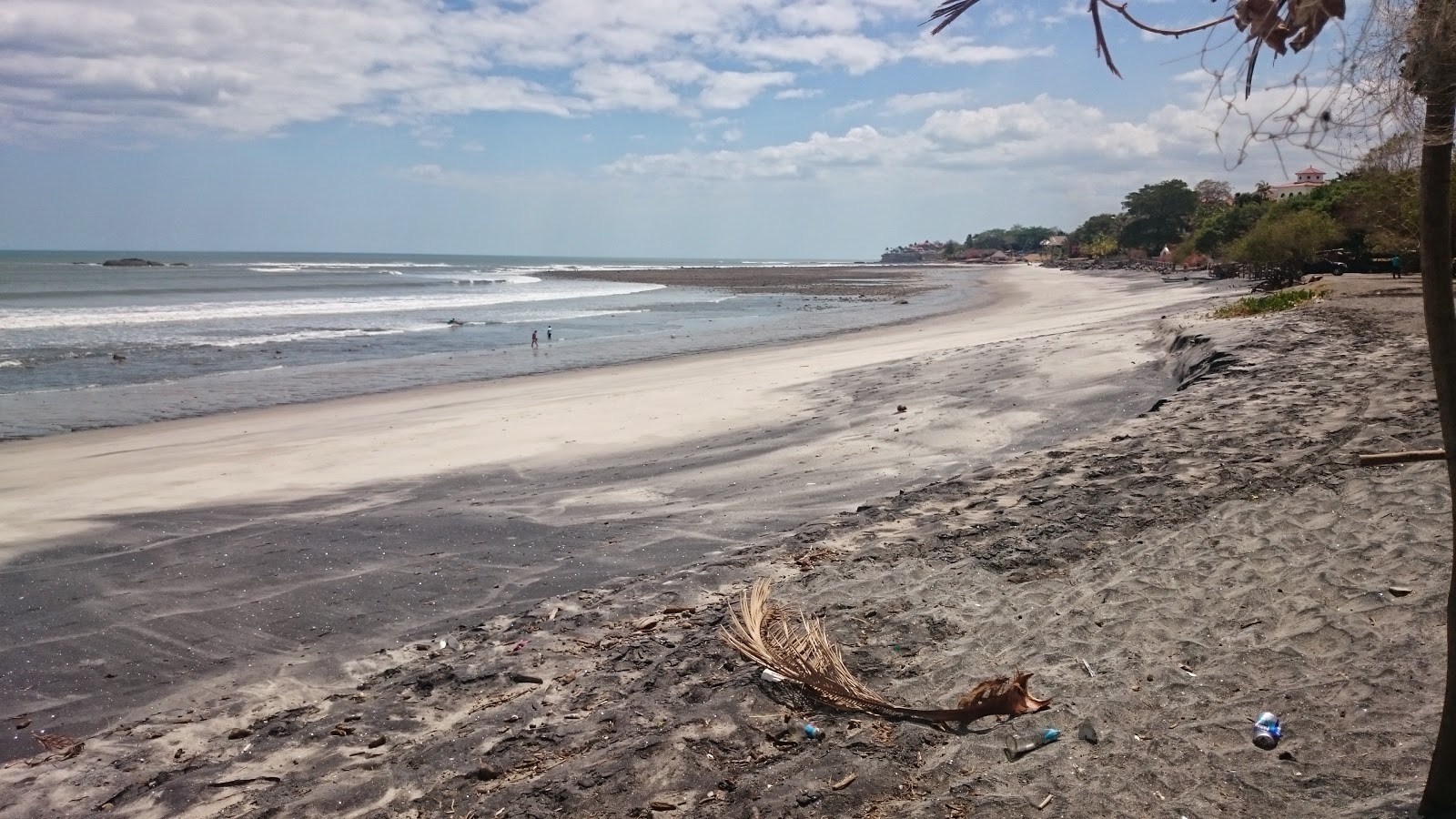 Foto av Teta Beach med medium nivå av renlighet