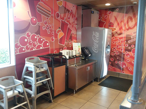 Shopping Mall «Harbour Pointe Shopping Center», reviews and photos, 11706 Mukilteo Speedway, Mukilteo, WA 98275, USA