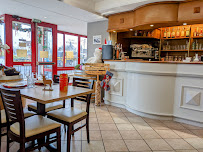 Atmosphère du Restaurant Germaine et Alice à Saint-Pourçain-sur-Sioule - n°5