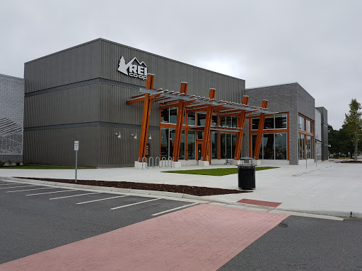 Camping Store «REI», reviews and photos, 350 Independence Blvd, Virginia Beach, VA 23462, USA