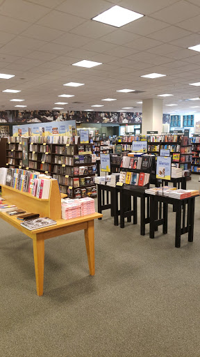Book Store «Barnes & Noble», reviews and photos, 3346 Reed St, Myrtle Beach, SC 29577, USA