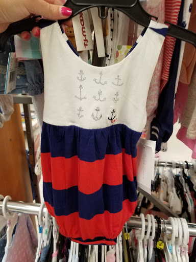 Department Store «T.J. Maxx & HomeGoods», reviews and photos, 341 S College Rd, Wilmington, NC 28403, USA