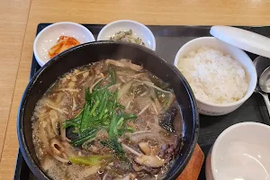 본죽&비빔밥cafe 동해천곡점 image