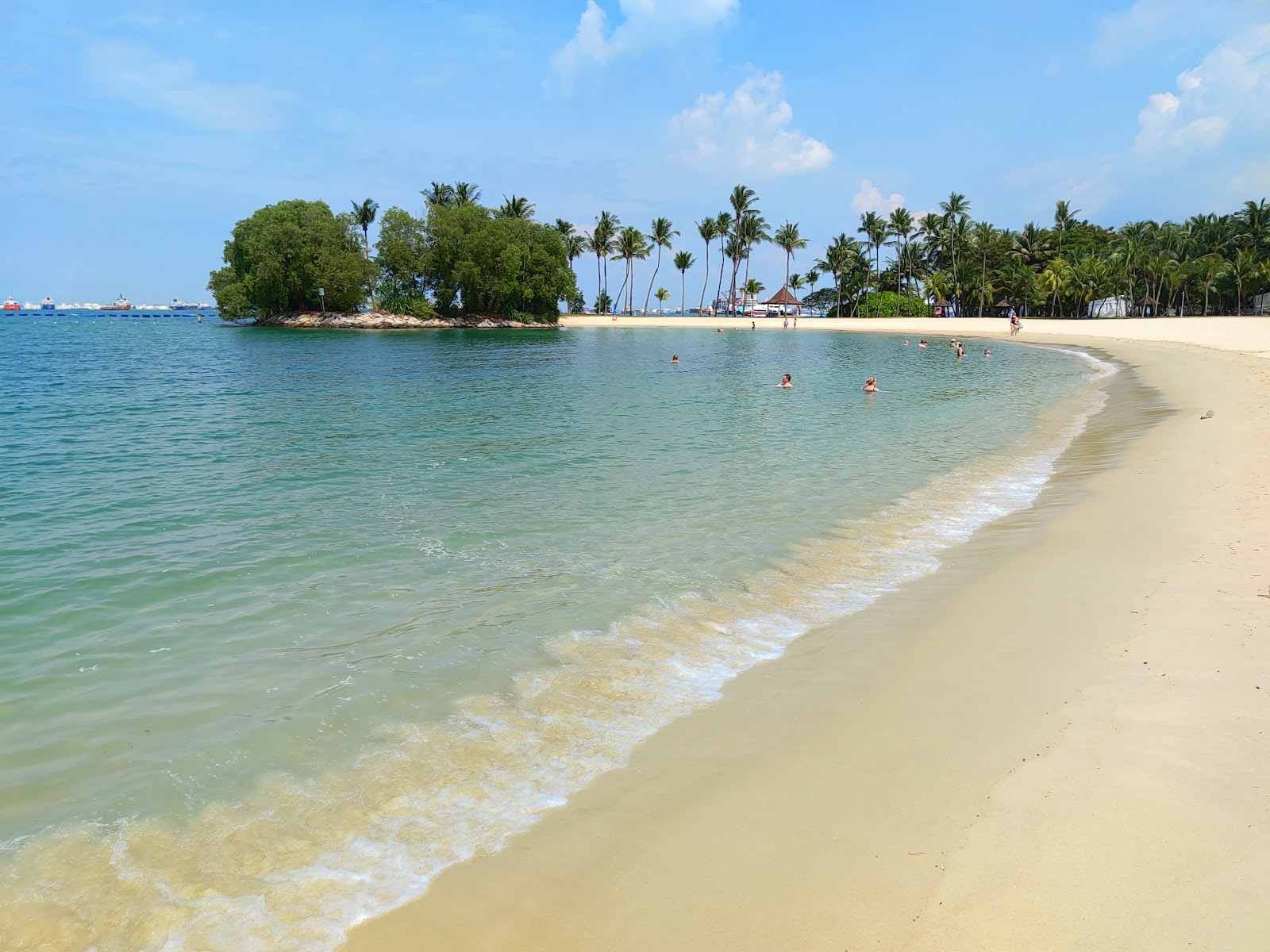 Photo of Tanjong Beach and the settlement