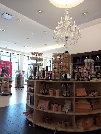 Fashion Accessories Store «Charming Charlie», reviews and photos, 2480 W Happy Valley Rd #1215, Phoenix, AZ 85085, USA