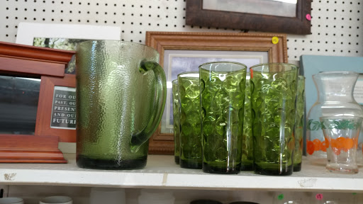 Flea Market «Dixie 400 Flea Market», reviews and photos, 4750 Settingdown Cir, Cumming, GA 30028, USA