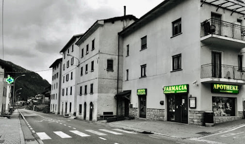 Farmacia Internazionale di Cervi Carlo & C. S.A.S. Via Nazionale, 42, 23029 Villa di Chiavenna SO, Italia