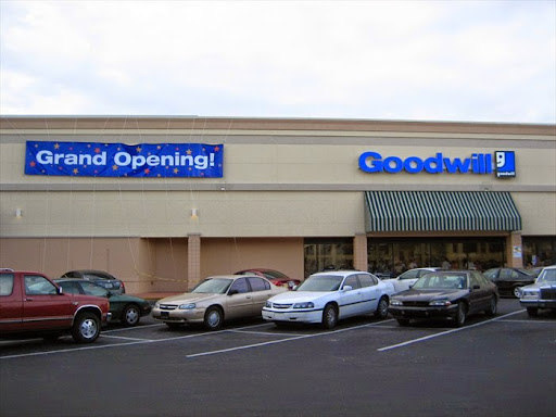 Thrift Store «Goodwill Central St. Petersburg Store», reviews and photos