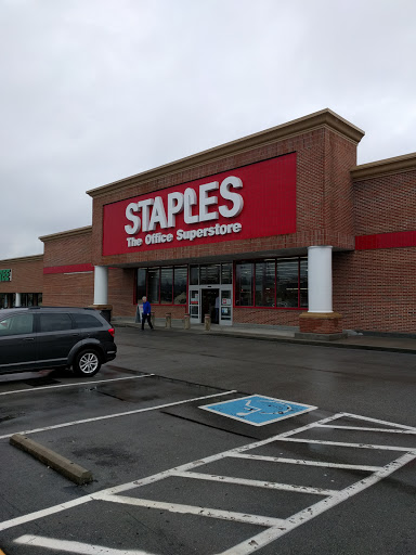 Staples, 8913 Town and Country Cir, Knoxville, TN 37922, USA, 