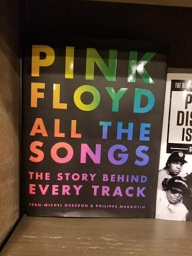 Book Store «Bookbug - An Independent Bookstore for All Ages», reviews and photos, 3019 Oakland Dr, Kalamazoo, MI 49008, USA