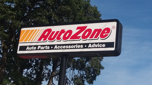 Auto Parts Store «AutoZone», reviews and photos, 1041 S Pacific Hwy, Woodburn, OR 97071, USA