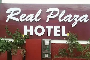 Real Plaza Hotel image