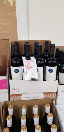 Wine Store «SquareWine & Spirits», reviews and photos, 24-20 Jackson Ave, Long Island City, NY 11101, USA