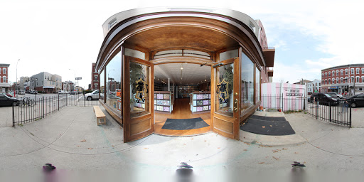 Tattoo Shop «Greenpoint Tattoo Company», reviews and photos, 131 Meserole Ave, Brooklyn, NY 11222, USA