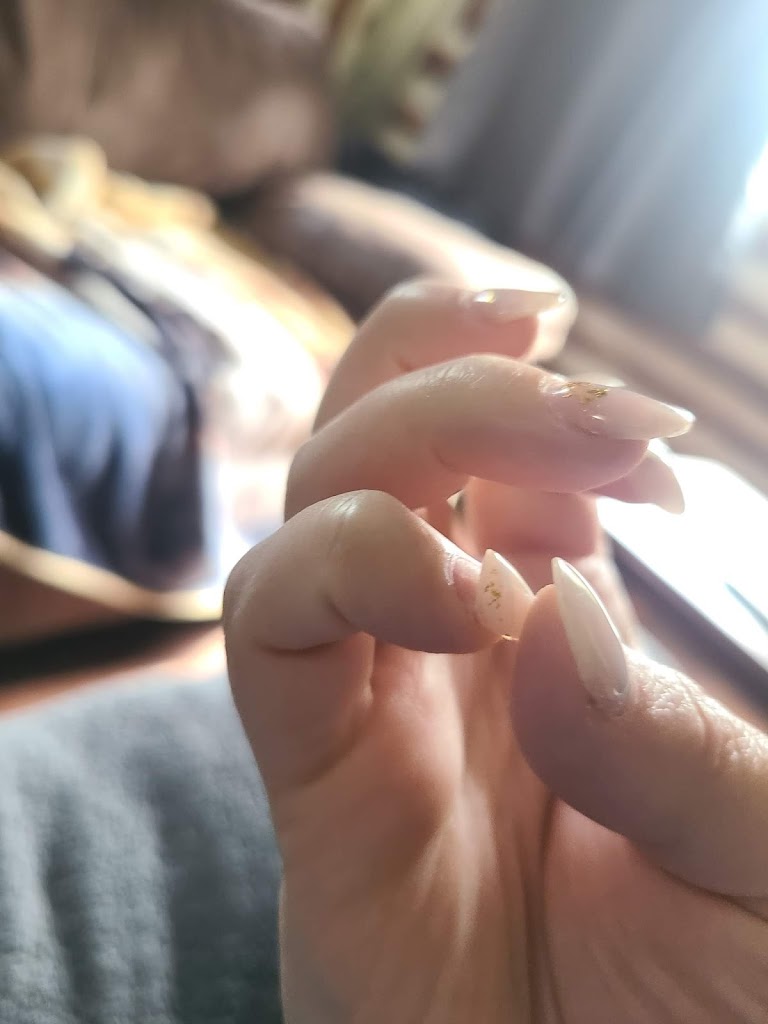 Elegant Nail Spa 99705