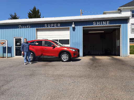 Frank's Super Shine en Bedford