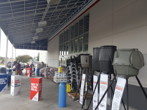 Sporting Goods Store «Academy Sports + Outdoors», reviews and photos, 10808 Industriplex Blvd, Baton Rouge, LA 70809, USA