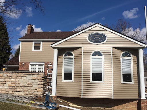 Roofing Contractor «Ireland Contracting», reviews and photos, 2407 E Springwood Dr, Glenshaw, PA 15116, USA