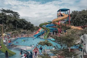 Green Valley Waterpark image
