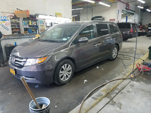 Auto Body Shop «Kings County Auto Body», reviews and photos, 168 Walworth St, Brooklyn, NY 11205, USA