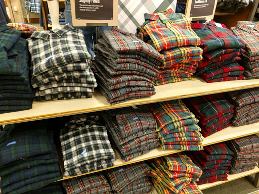 Clothing Store «L.L. Bean», reviews and photos, 6 Wayside Rd, Burlington, MA 01803, USA