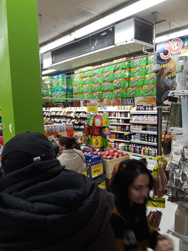 Supermarket «Myrtle Avenue Food Bazaar Supermarket», reviews and photos, 1102 Myrtle Ave, Brooklyn, NY 11206, USA