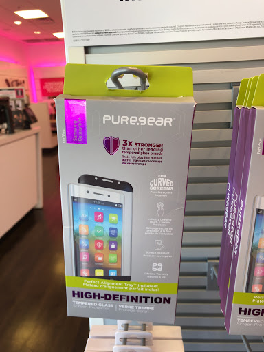 Cell Phone Store «T-Mobile», reviews and photos, 25965 Industrial Blvd #105, Hayward, CA 94545, USA
