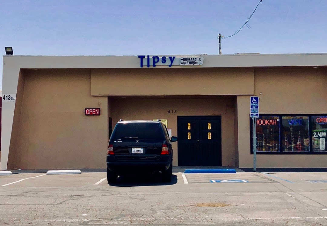 Tipsy Bar & Grill