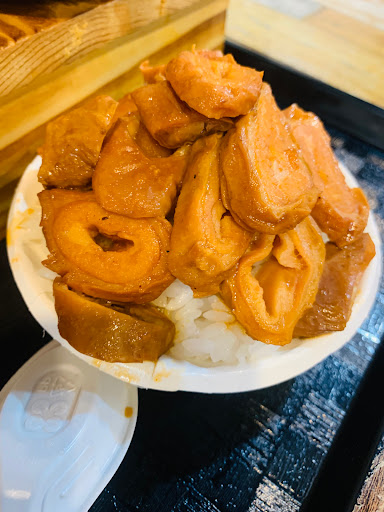 極·黃燜雞米飯 楊梅店 的照片