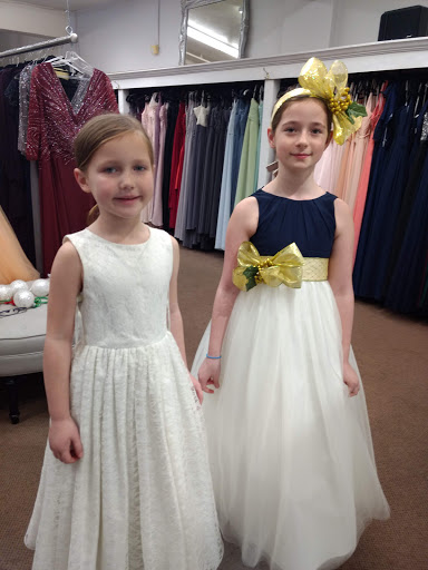 Bridal Shop «Bridal Gallery By Yvonne», reviews and photos, 895 New Loudon Rd, Latham, NY 12110, USA