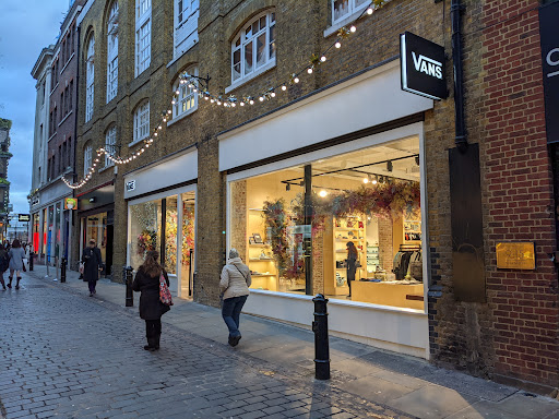 VANS Boutique London Covent Garden