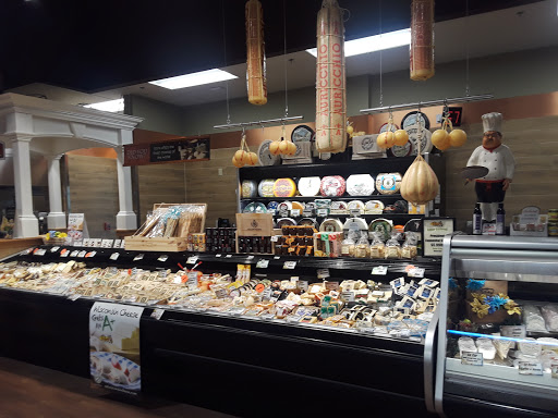 Grocery Store «Doris Italian Market & Bakery», reviews and photos, 11239 US-1, North Palm Beach, FL 33408, USA