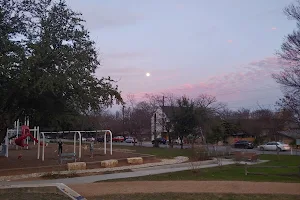 Little Zilker Park image