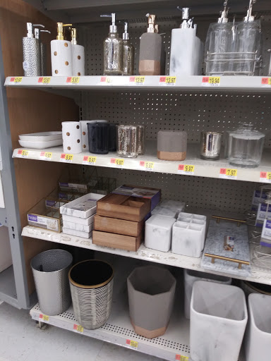 Discount Store «Walmart», reviews and photos, 2399 North Point Blvd, Dundalk, MD 21222, USA