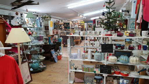 Antique Store «Levee Street Market Place», reviews and photos, 1001 Levee St, Vicksburg, MS 39183, USA