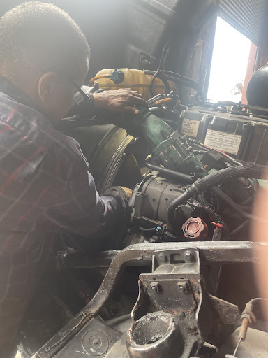 Auto Repair Shop «L/A Automotive», reviews and photos, 39074 US Hwy 19 N, Tarpon Springs, FL 34689, USA