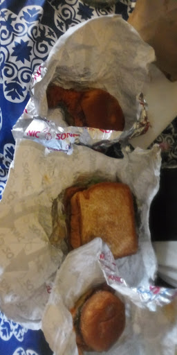 Fast Food Restaurant «Sonic Drive-In», reviews and photos, 4910 Central Ave NE, Columbia Heights, MN 55421, USA