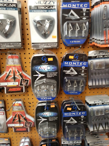 Hunting and Fishing Store «FISHING TACKLE GRAB BAG», reviews and photos, 5521 N State Rd, Davison, MI 48423, USA