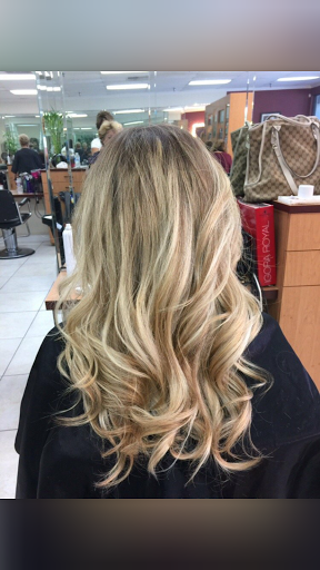 Hair Salon «Hair by Marina @ Le Salon Complet», reviews and photos, 19300 Rinaldi St, Porter Ranch, CA 91326, USA